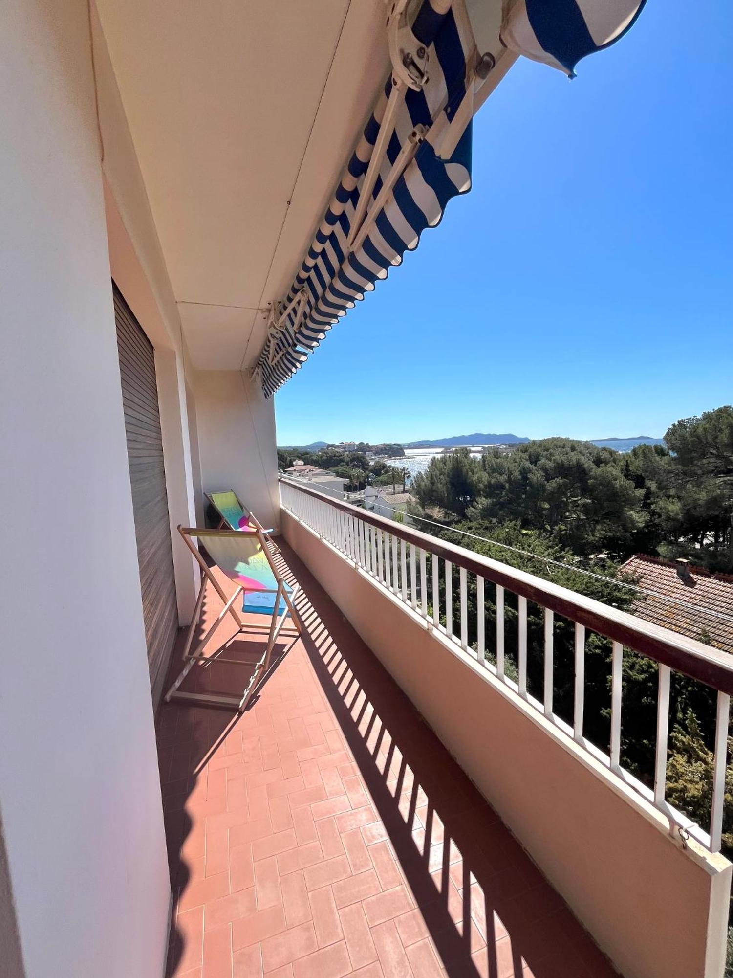Appartement T3 Terrasse Vue Mer Бандол Екстериор снимка